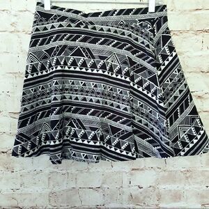 PINK elastic waist knit skirt Aztec